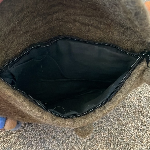 Handmade Felted Handbag - Picture 10 of 10